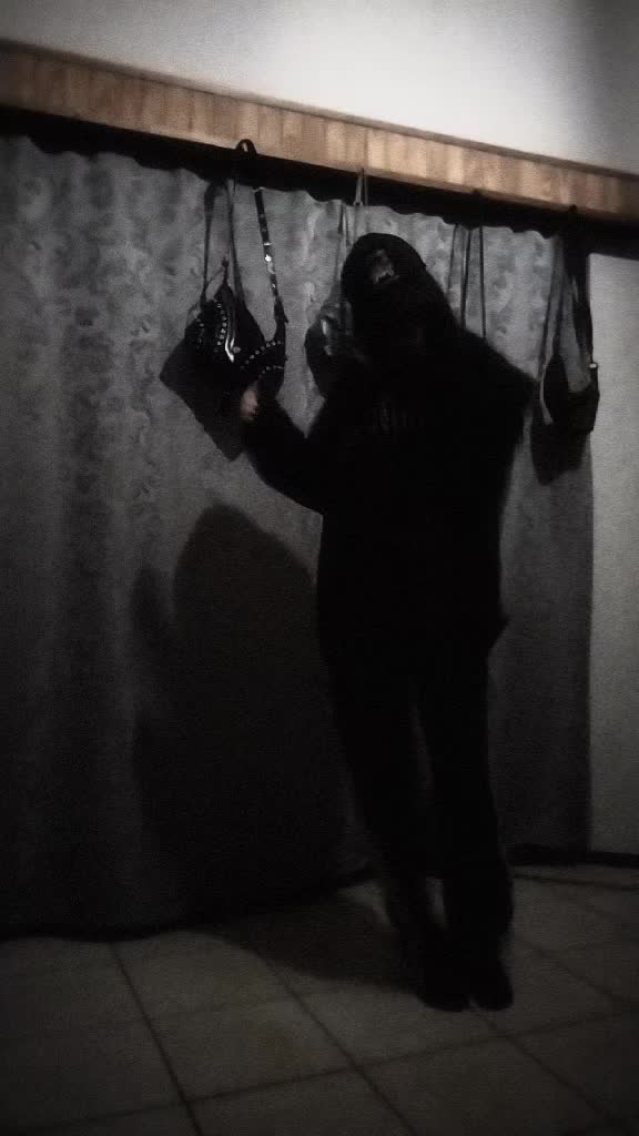 @jadisJolla