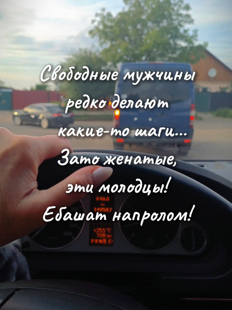 @𝑄𝑢𝑒𝑒𝑛 𝑰𝒓𝑖𝑛𝒂