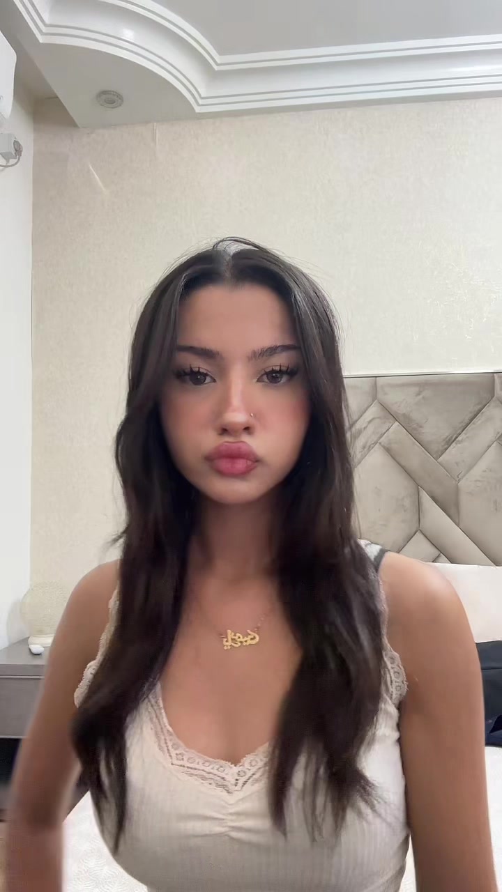 @yasmine