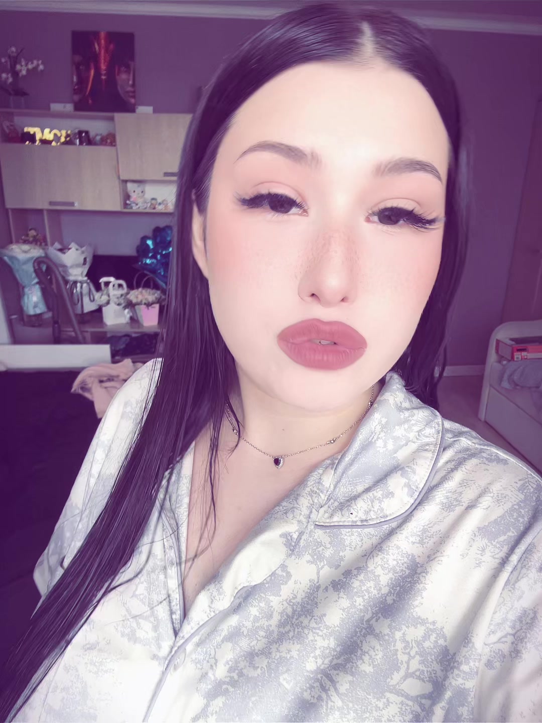 @Полина Миумиу
