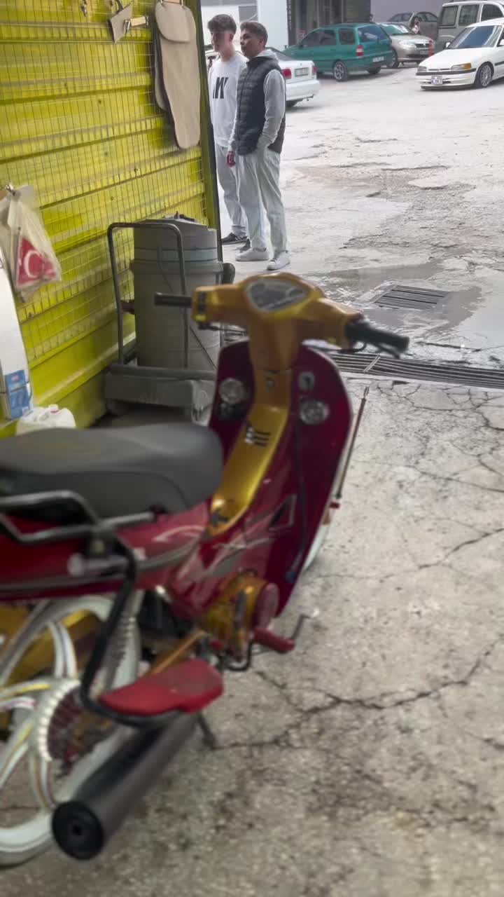 @&Uuml;mit