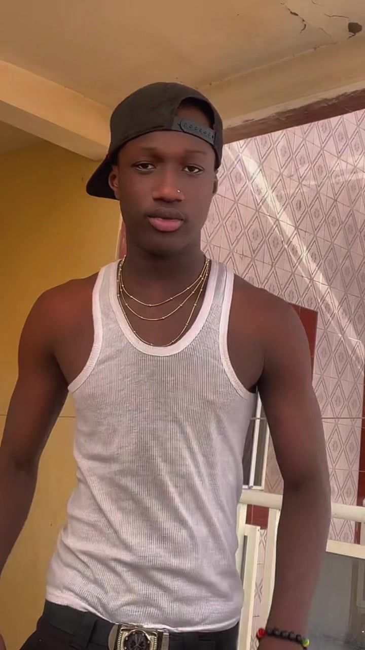 @𝒮ℐℬ𝒪𝒴 ✪