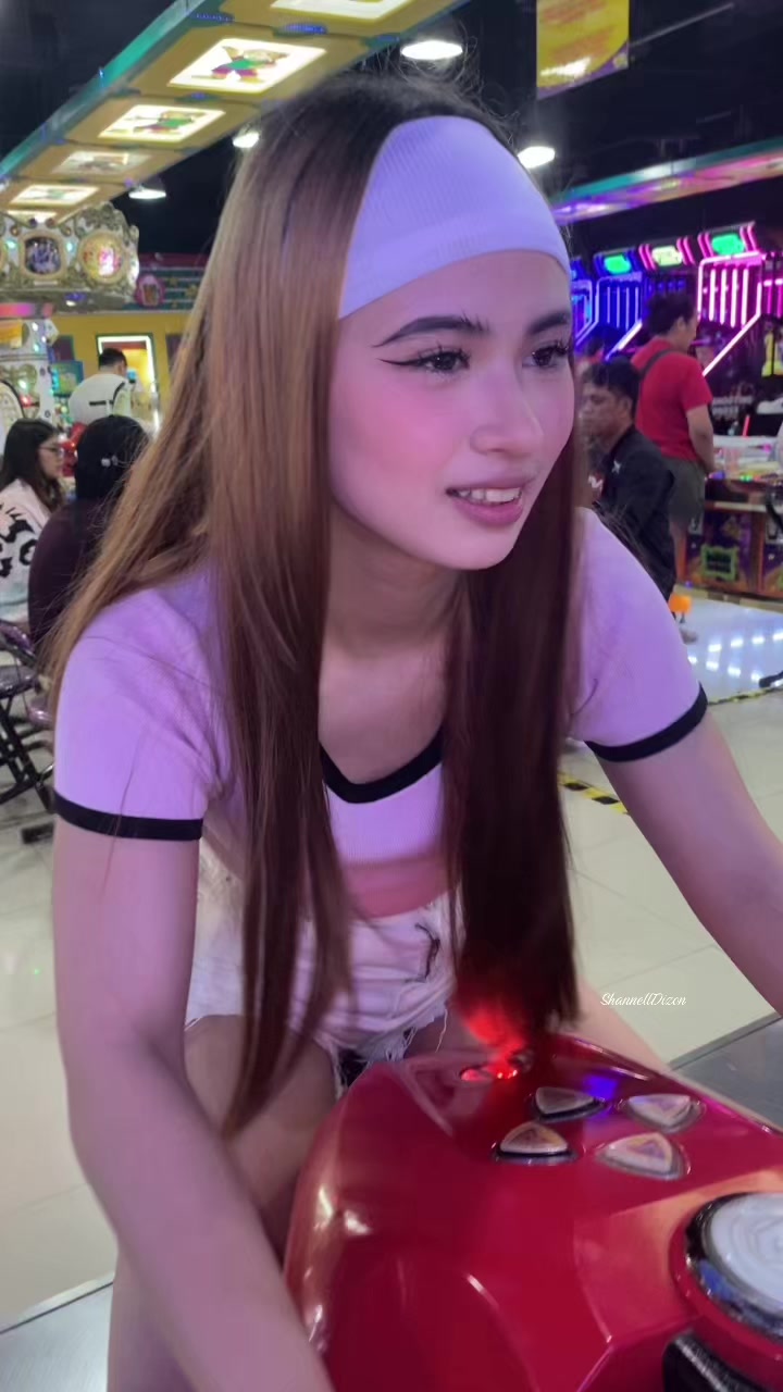 @Shannell Dizon on IG