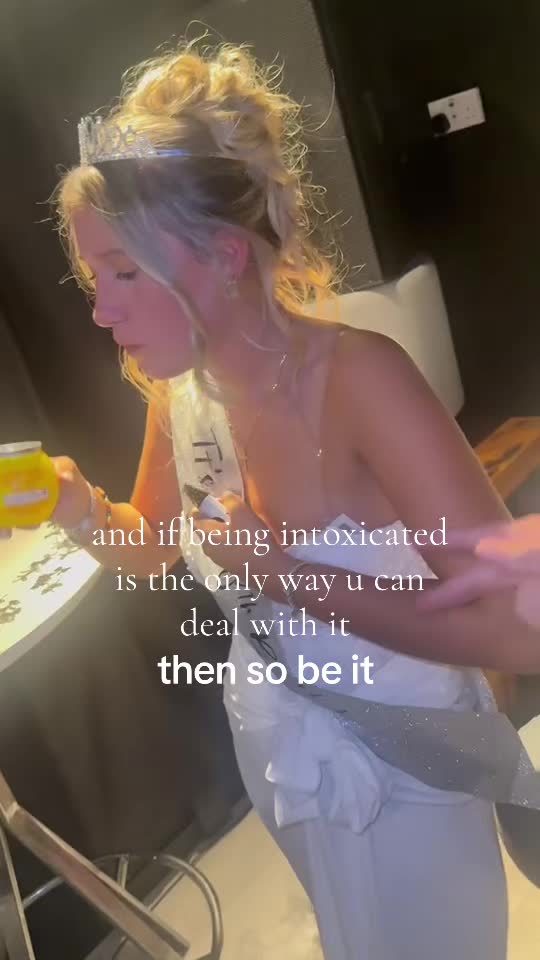 @️.