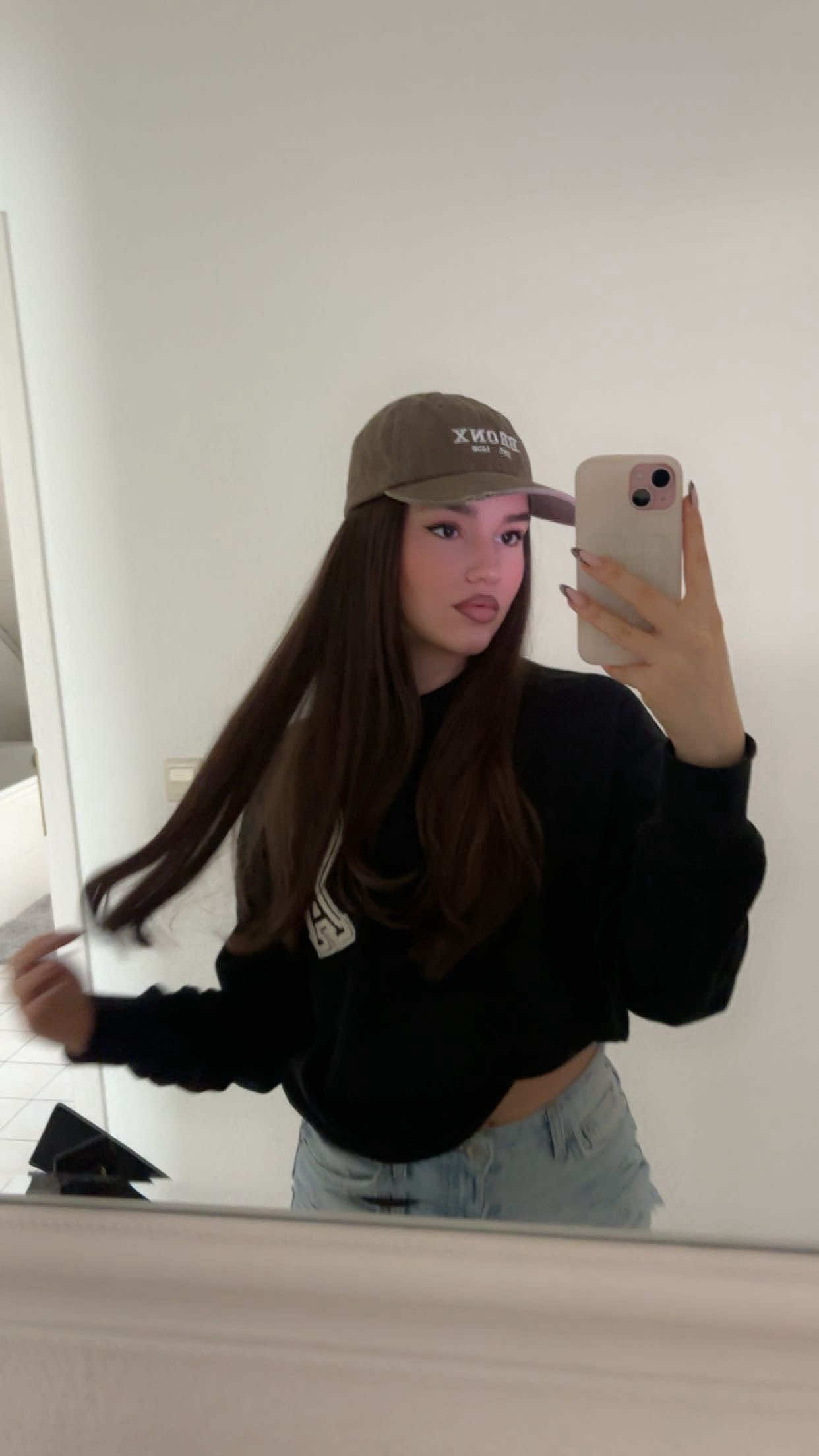 @l4uraaaa