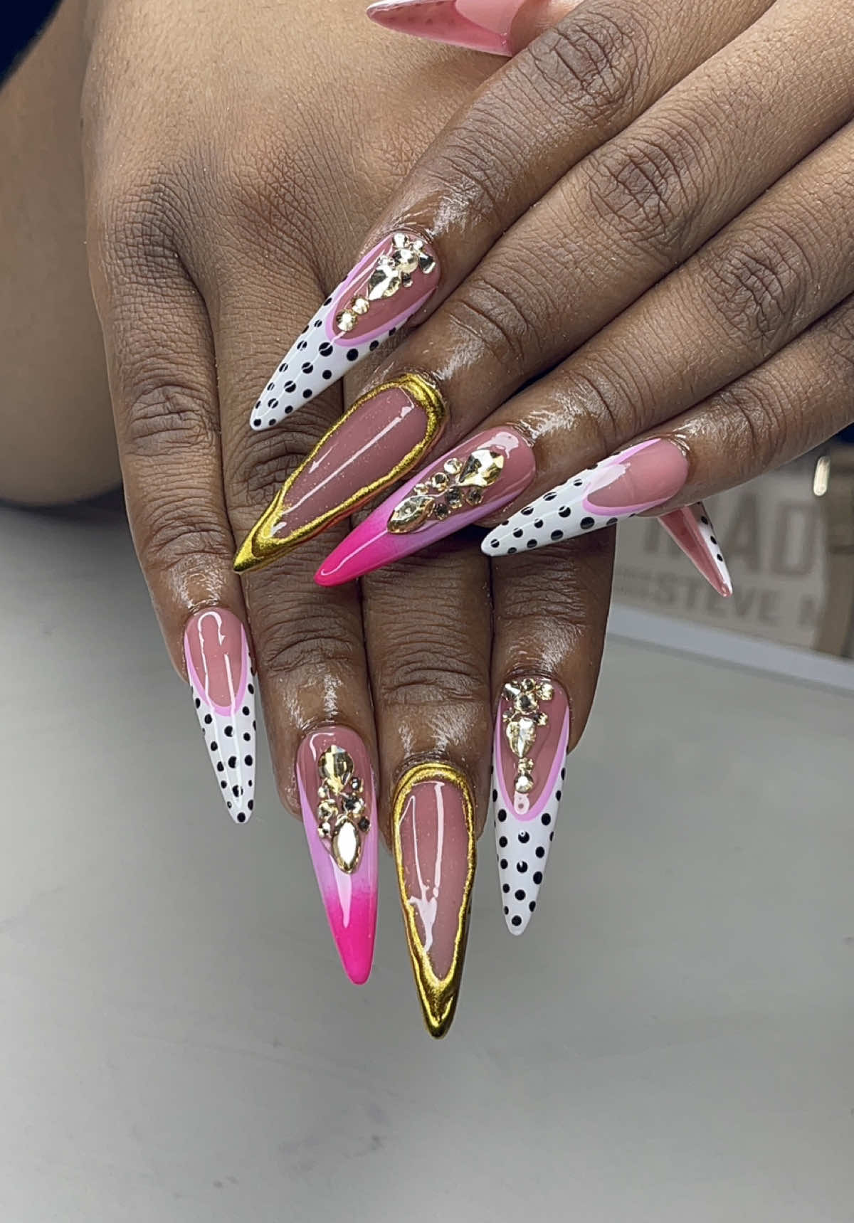 @shadesofshuga