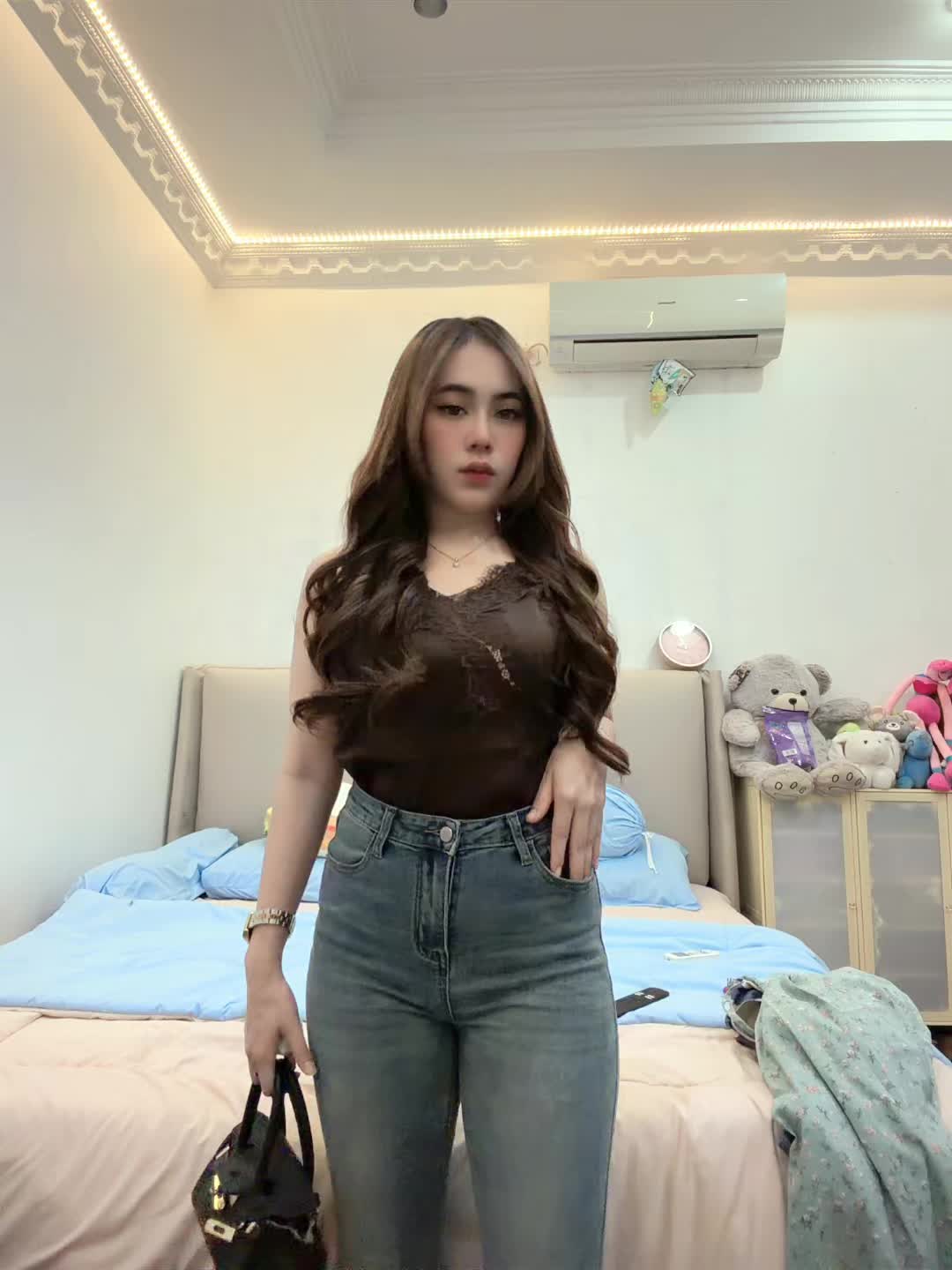 @Ussycc