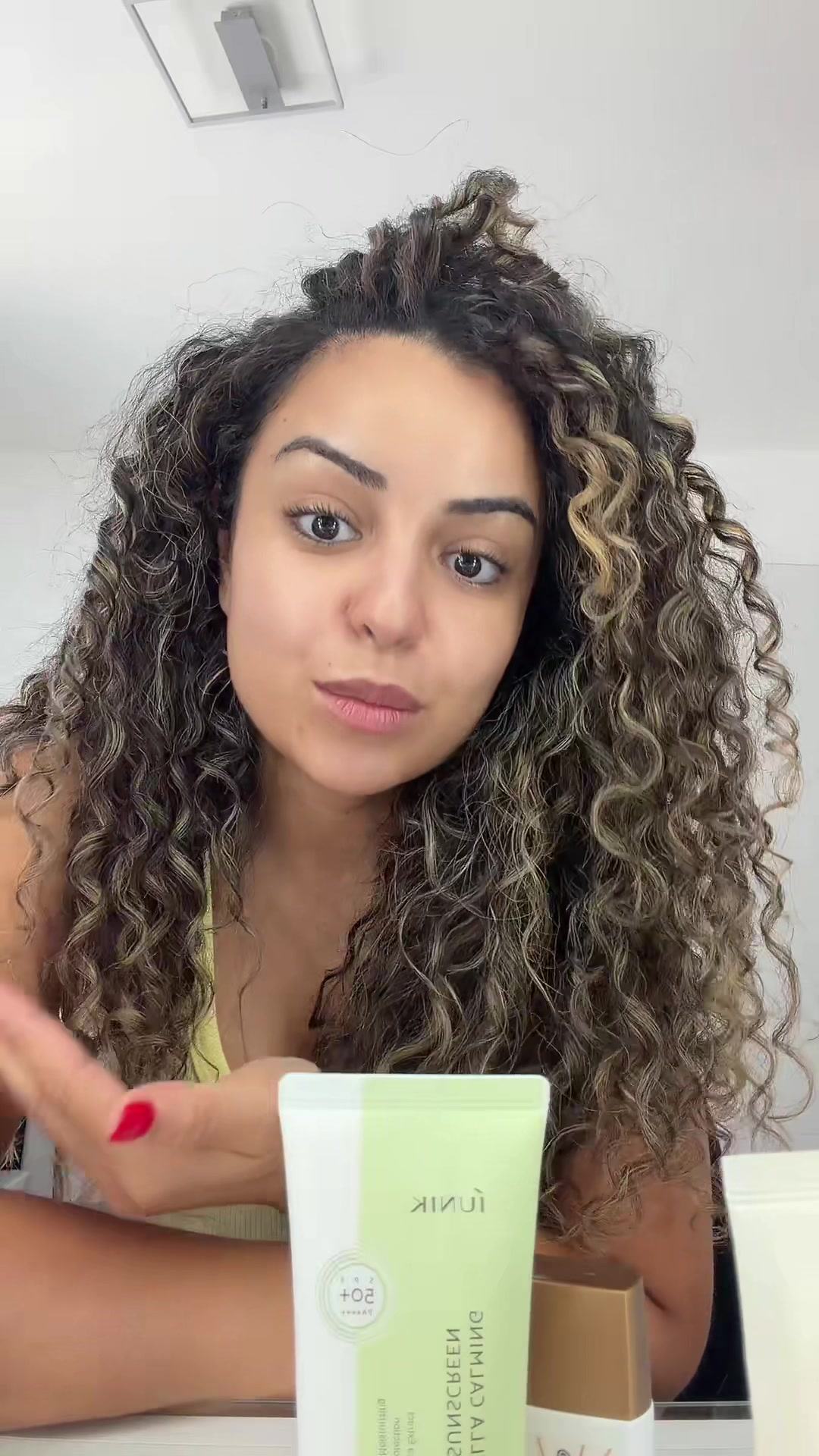 @Kamelia
