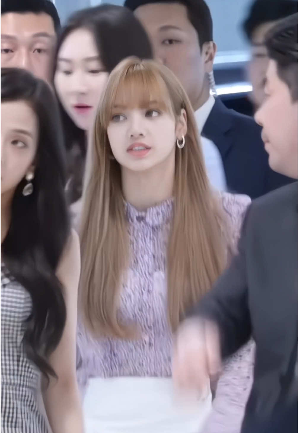 @𝚅𝚒𝚡𝚒