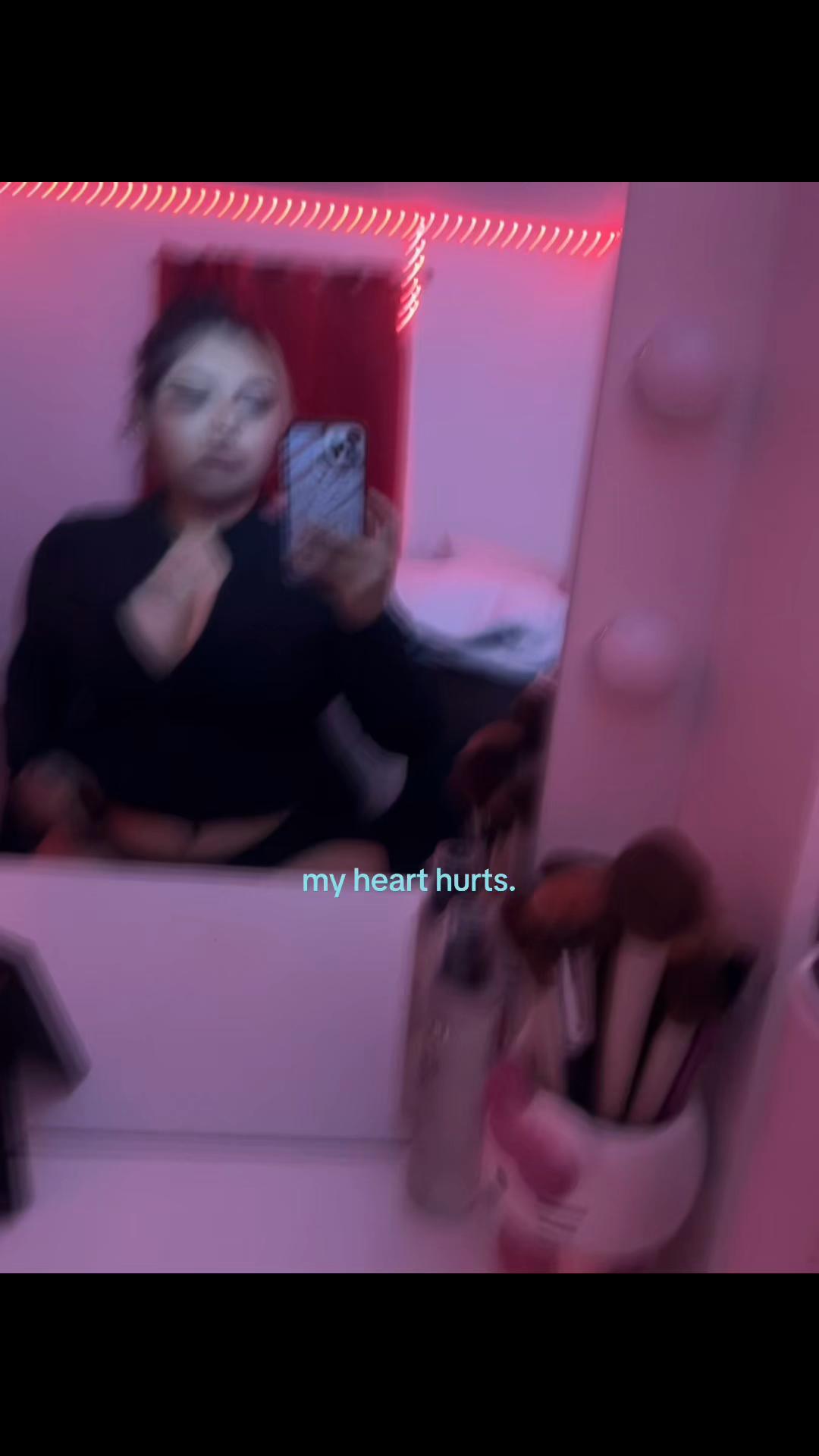 @️