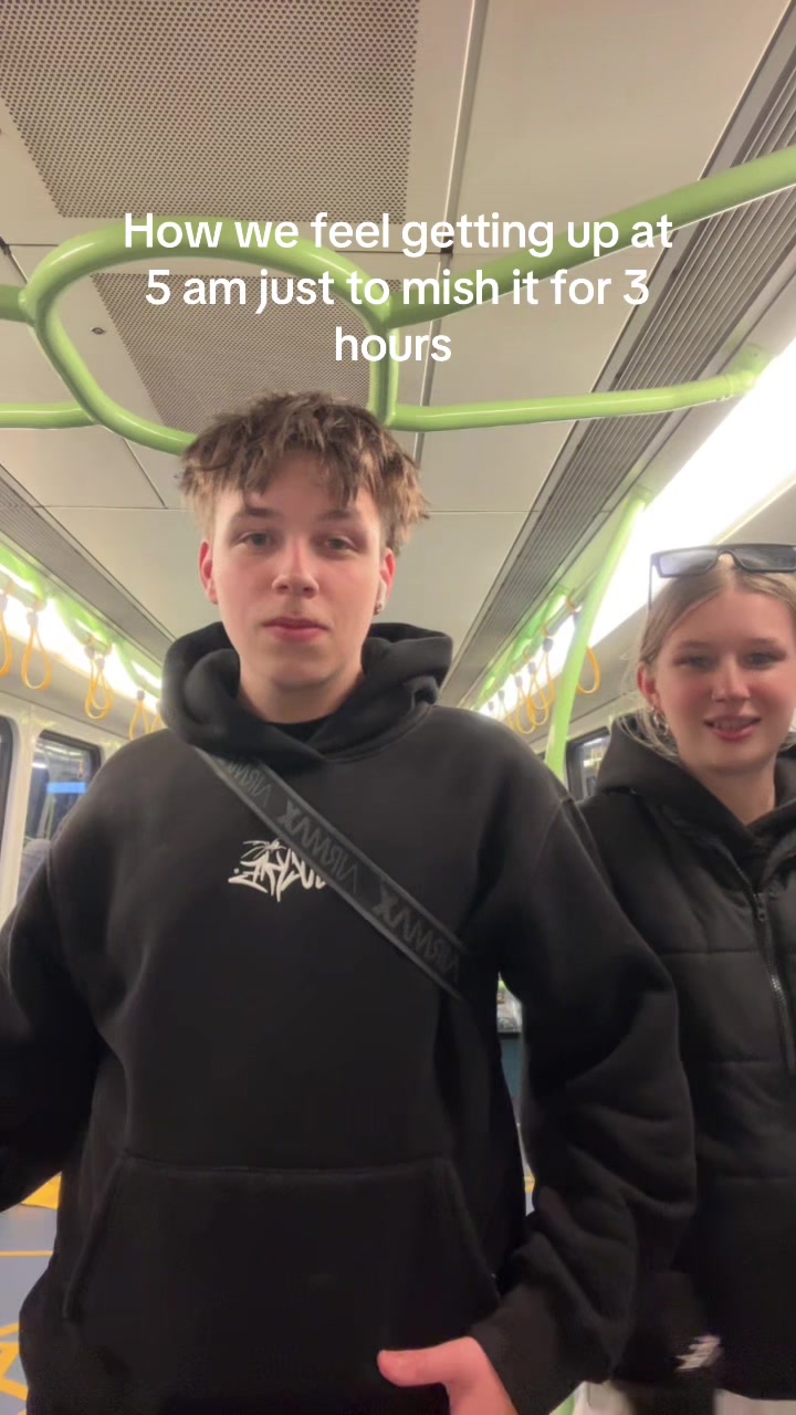 @🫥