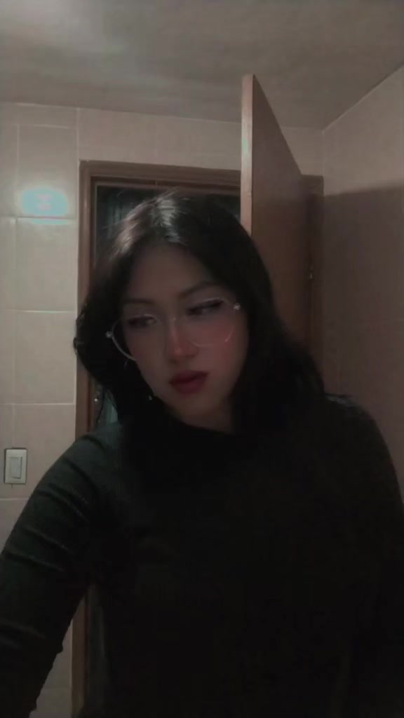 @Laura99