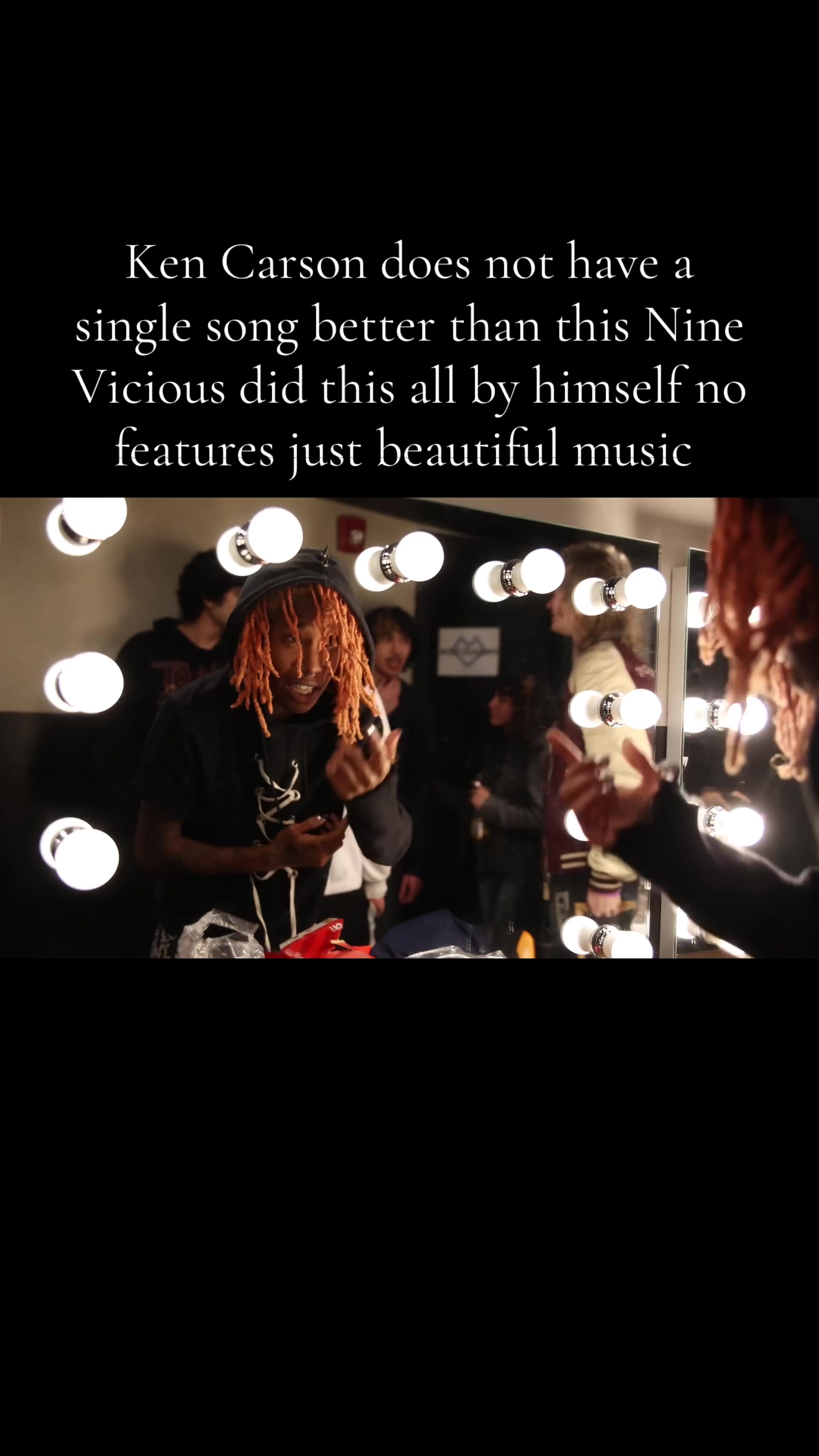 @⃟