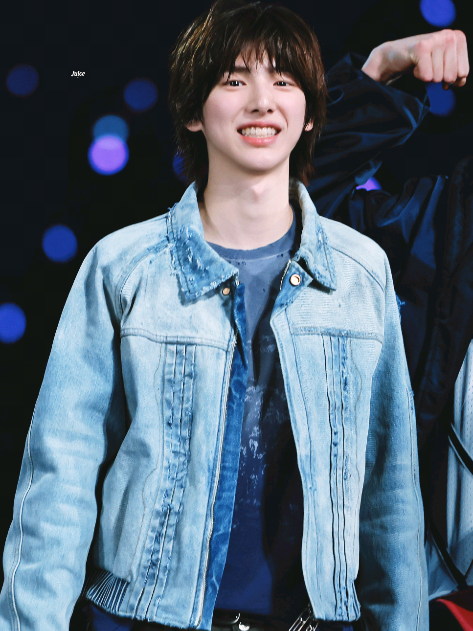 @AllaboutJju~