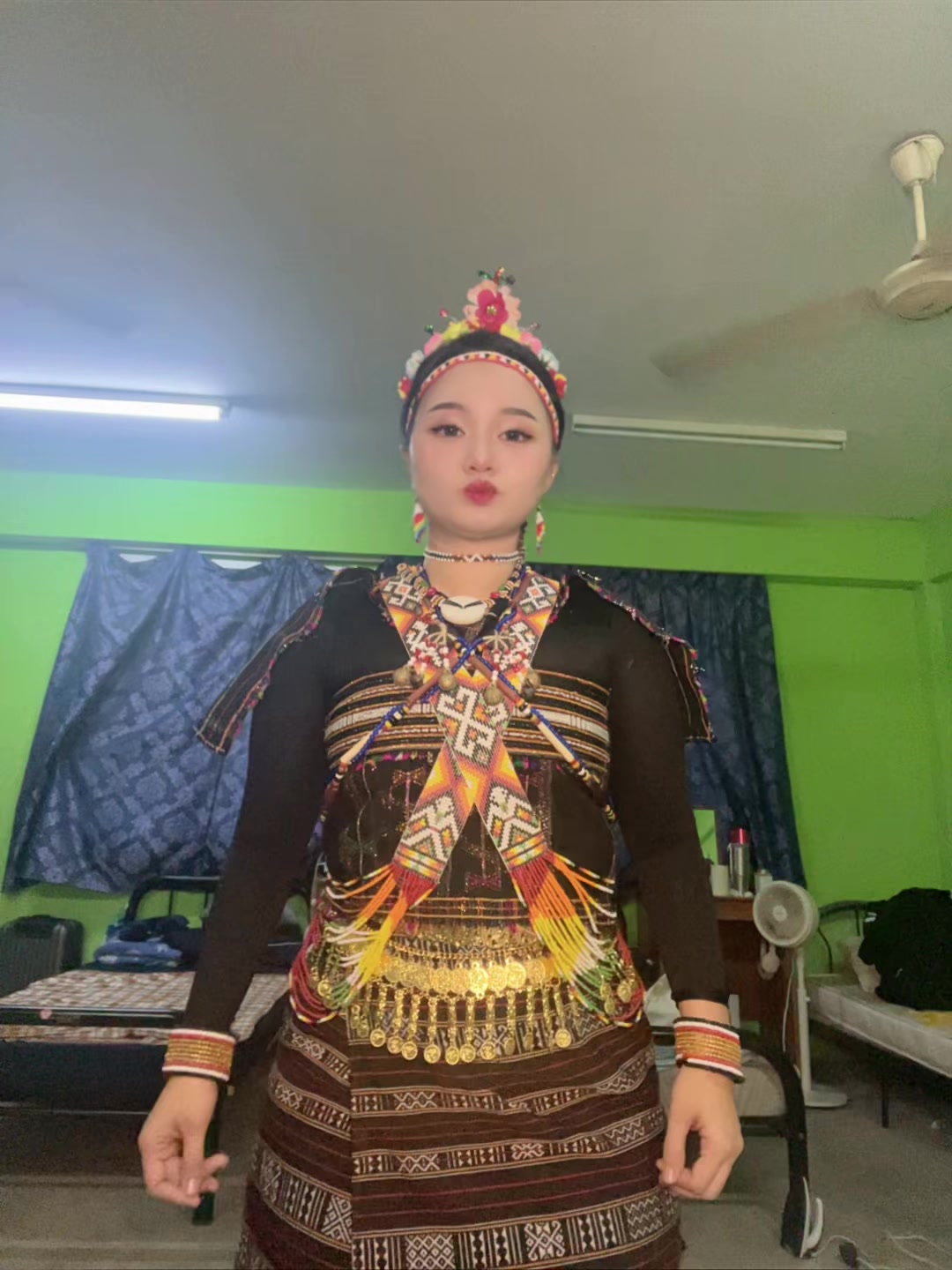 @𝙑𝙚𝙡𝙡.