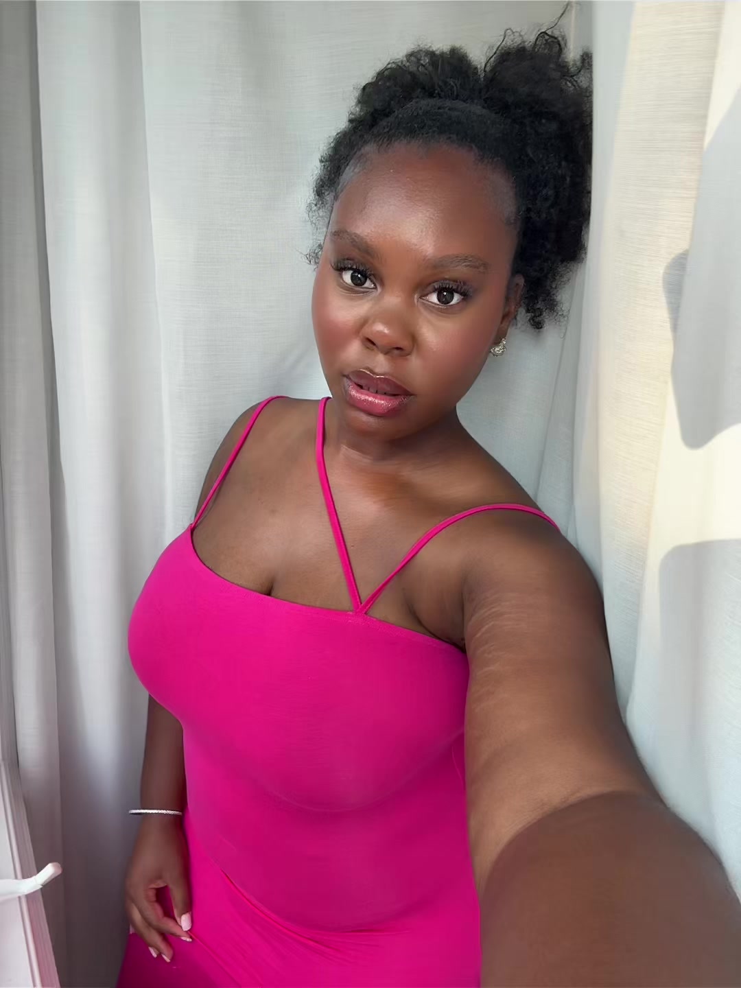 @ItzKinahK | Content Creator