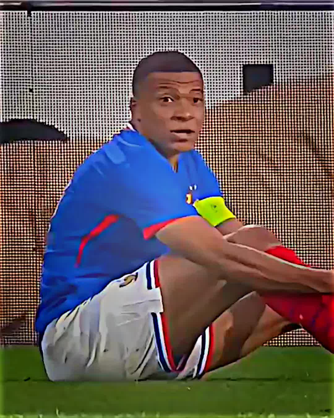 @حـمـودي فـيـنـي ♕🔥