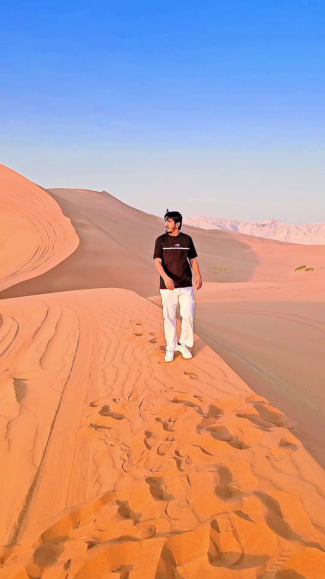 @Desert Safari King 🧿