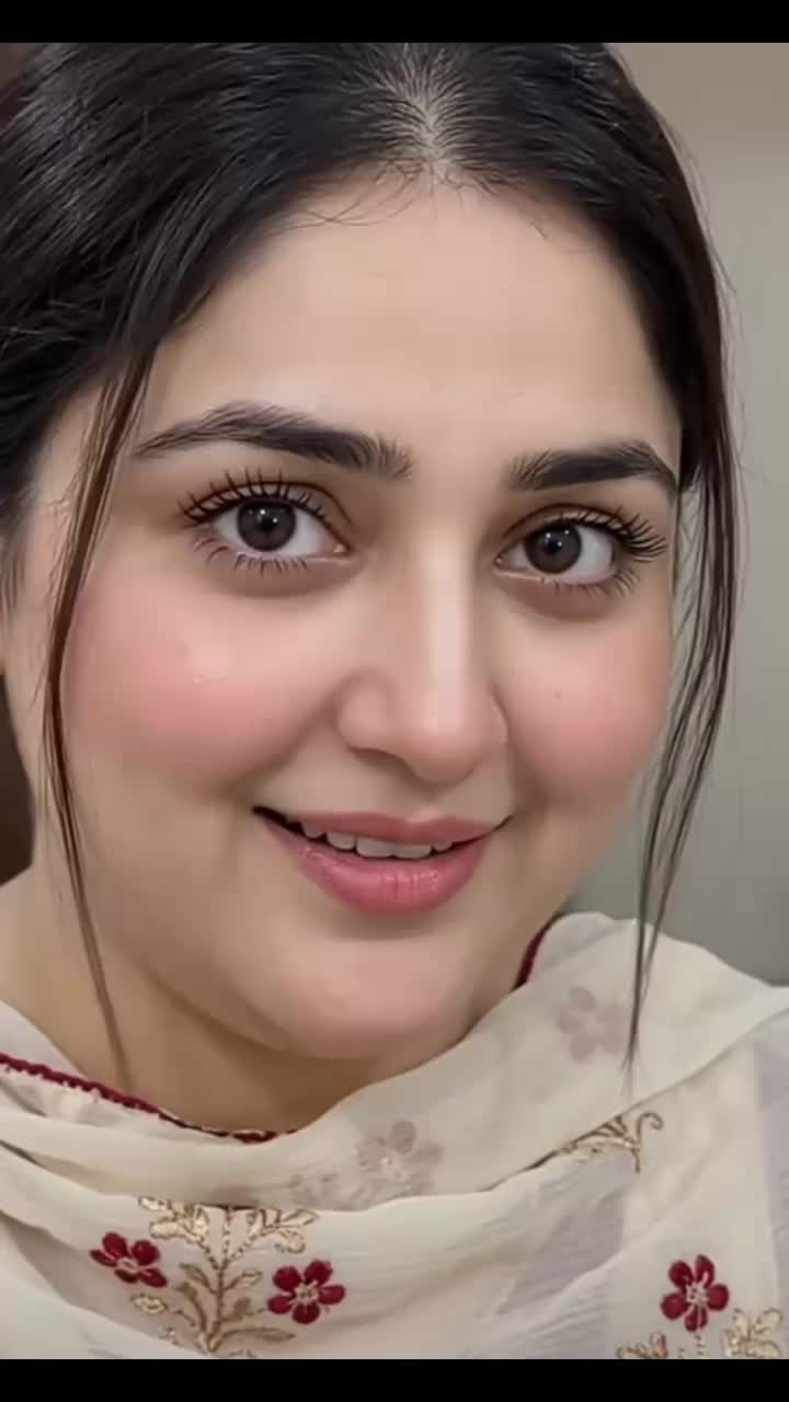 @عائشہ 27130