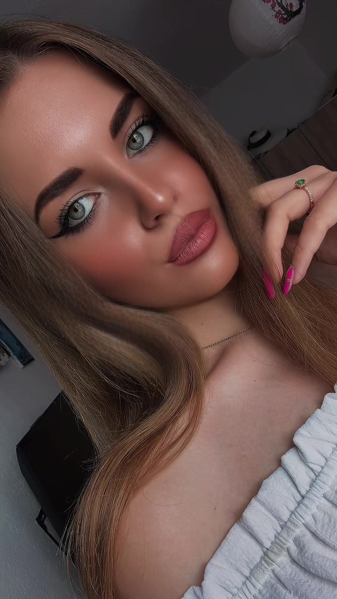 @aleksandra