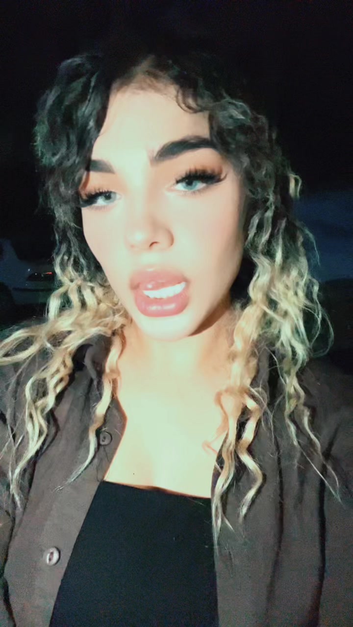 @elisa mokhtari