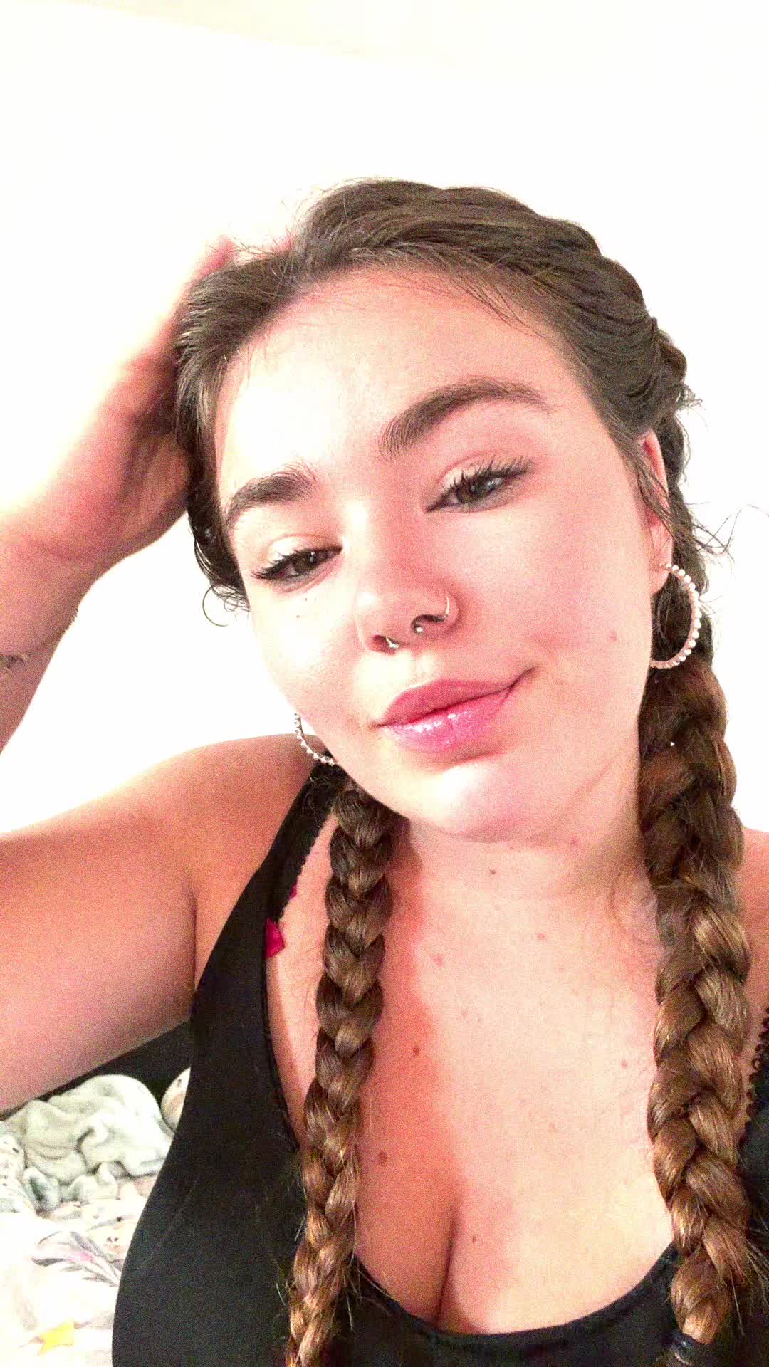 @Yvi22.3.2024