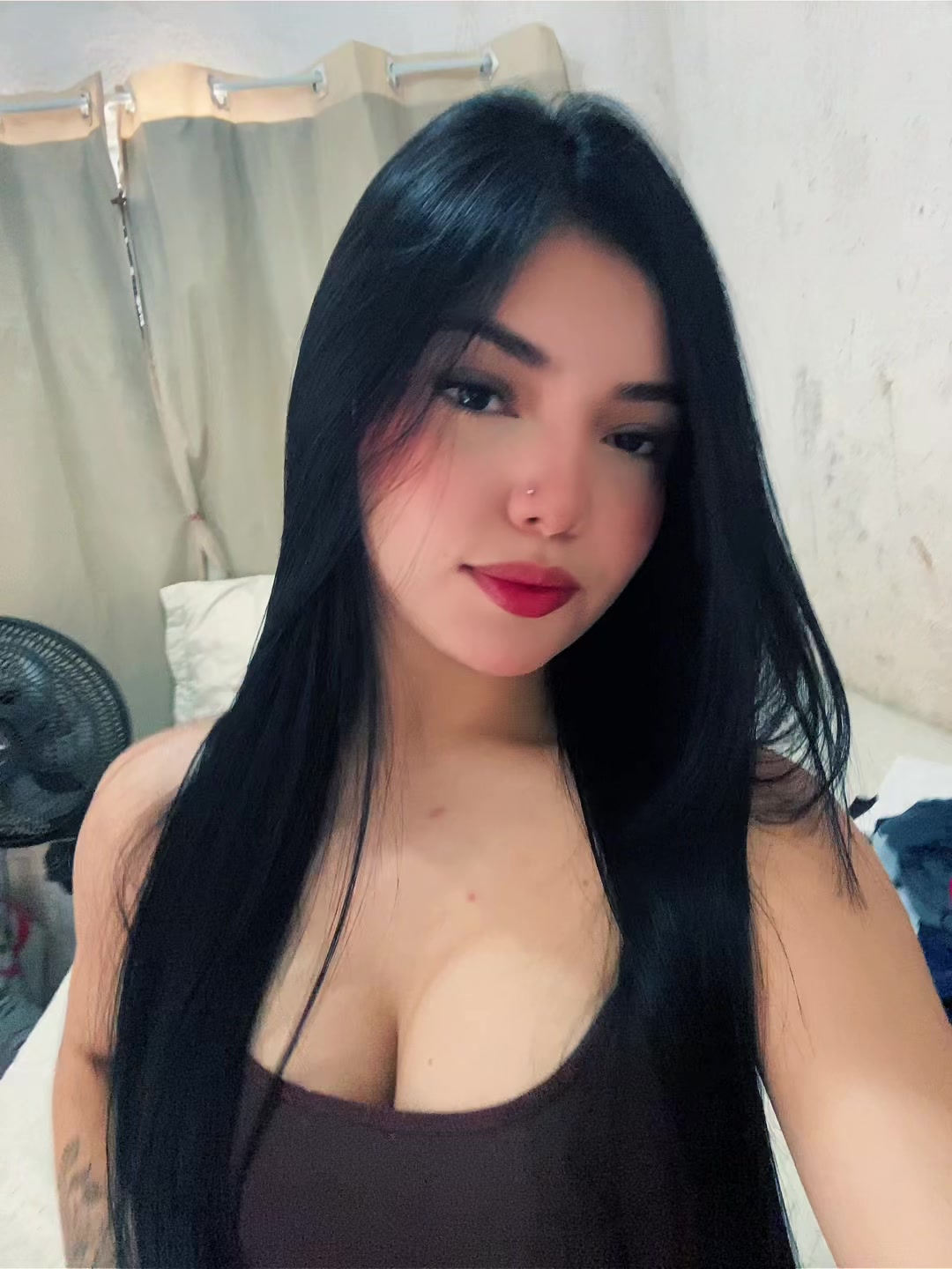 @𝑪𝒂𝒓𝒐𝒍𝒊𝒏𝒂💋