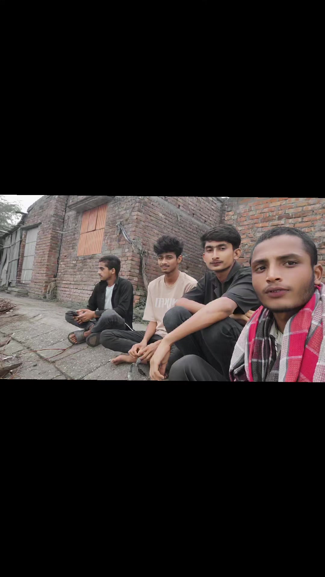 @,,😊লাকি ভাই🤭🥴