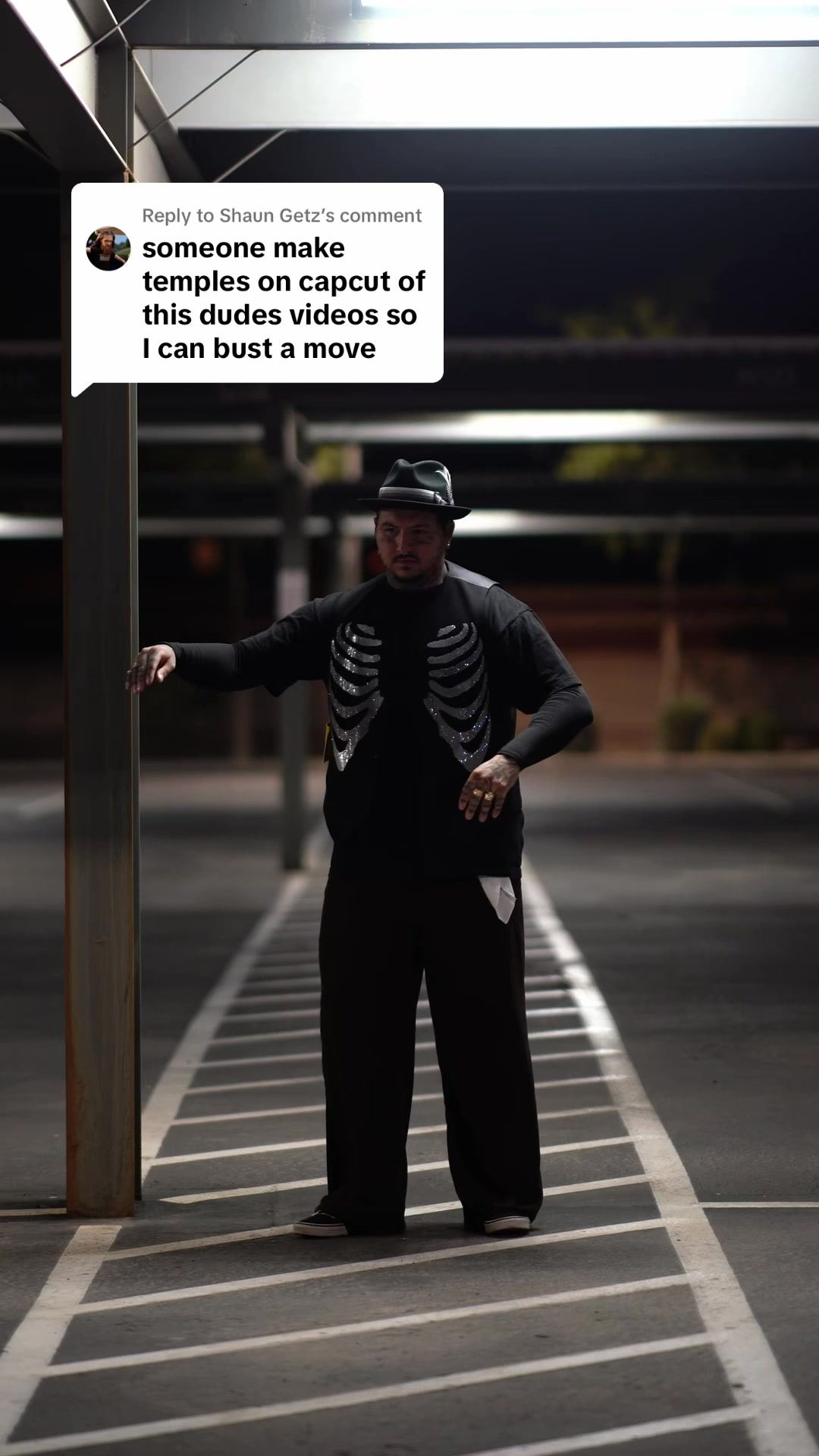 @Decoy_munoz