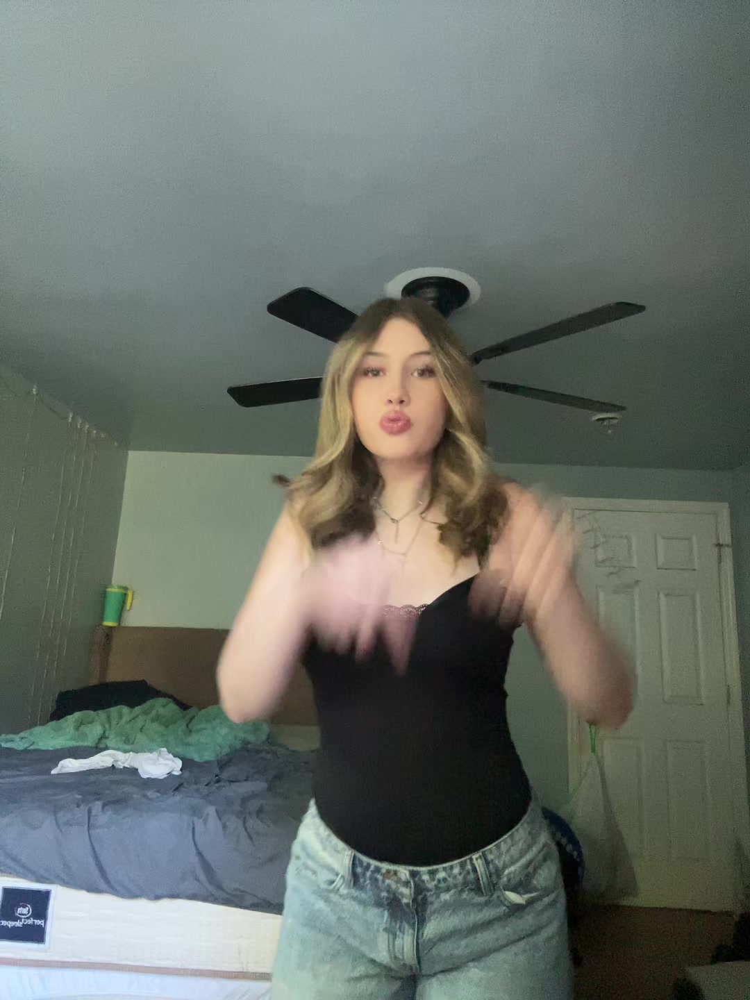 @bellaaa