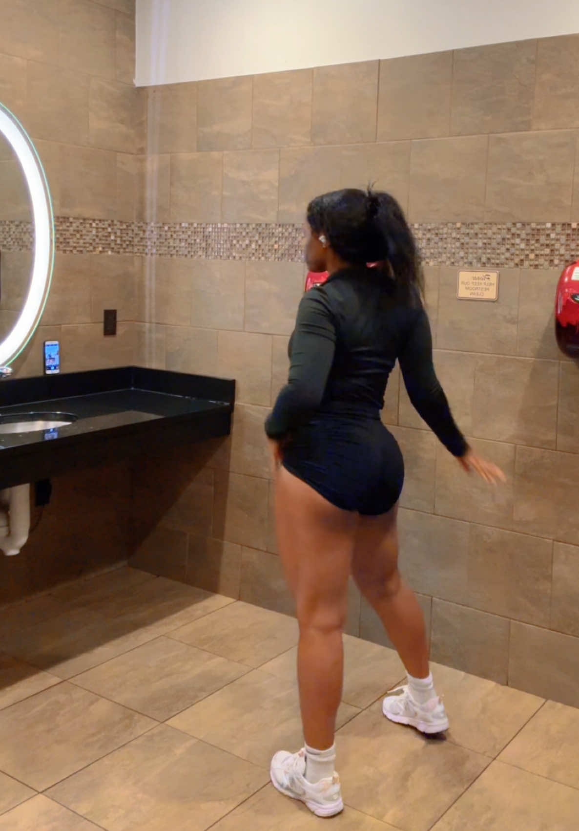 @Its_priniboo