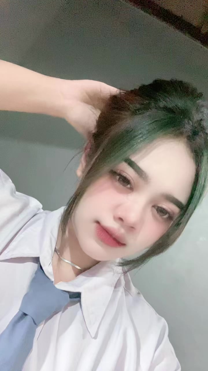 @putriiii5209