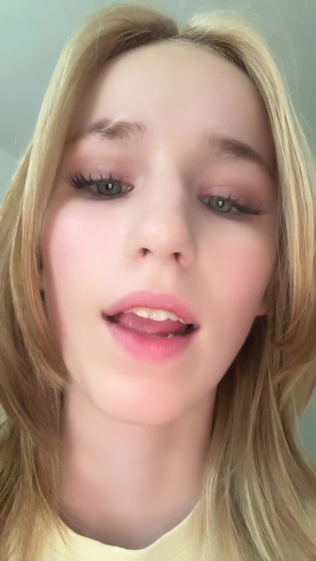 @🦢