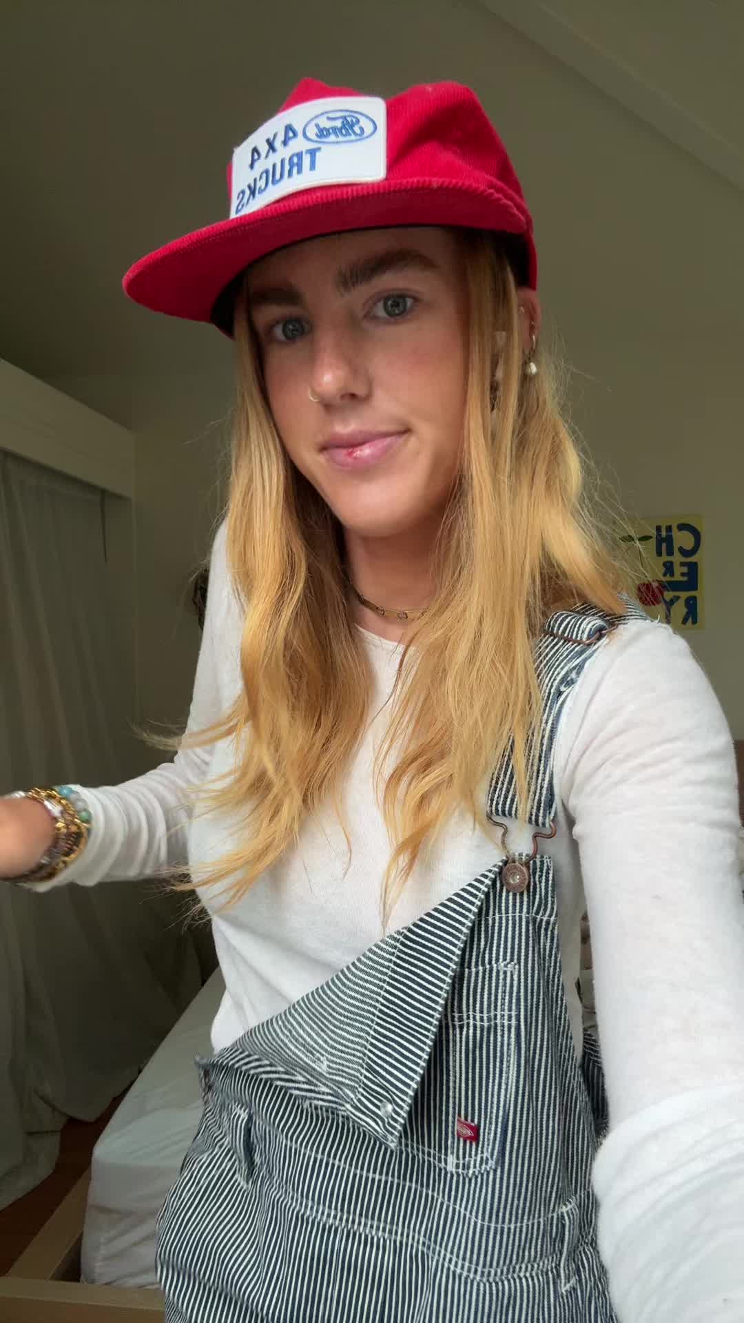 @sarahhill