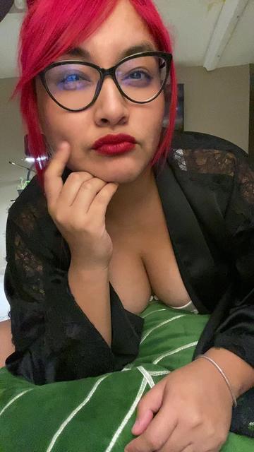 @La_rojita_🍒🤓