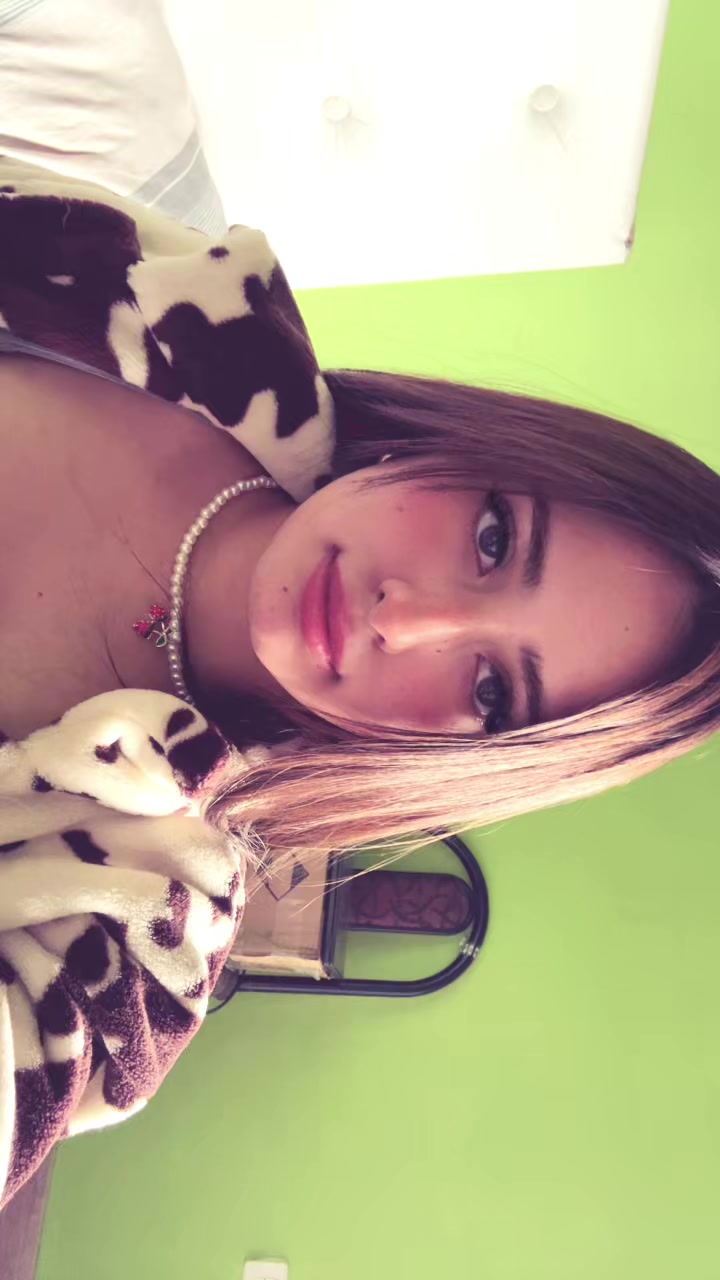 @ℋ𝑜𝓁𝒶 𝓈𝑜𝓎 𝓂𝒾𝓁𝒾⭐️