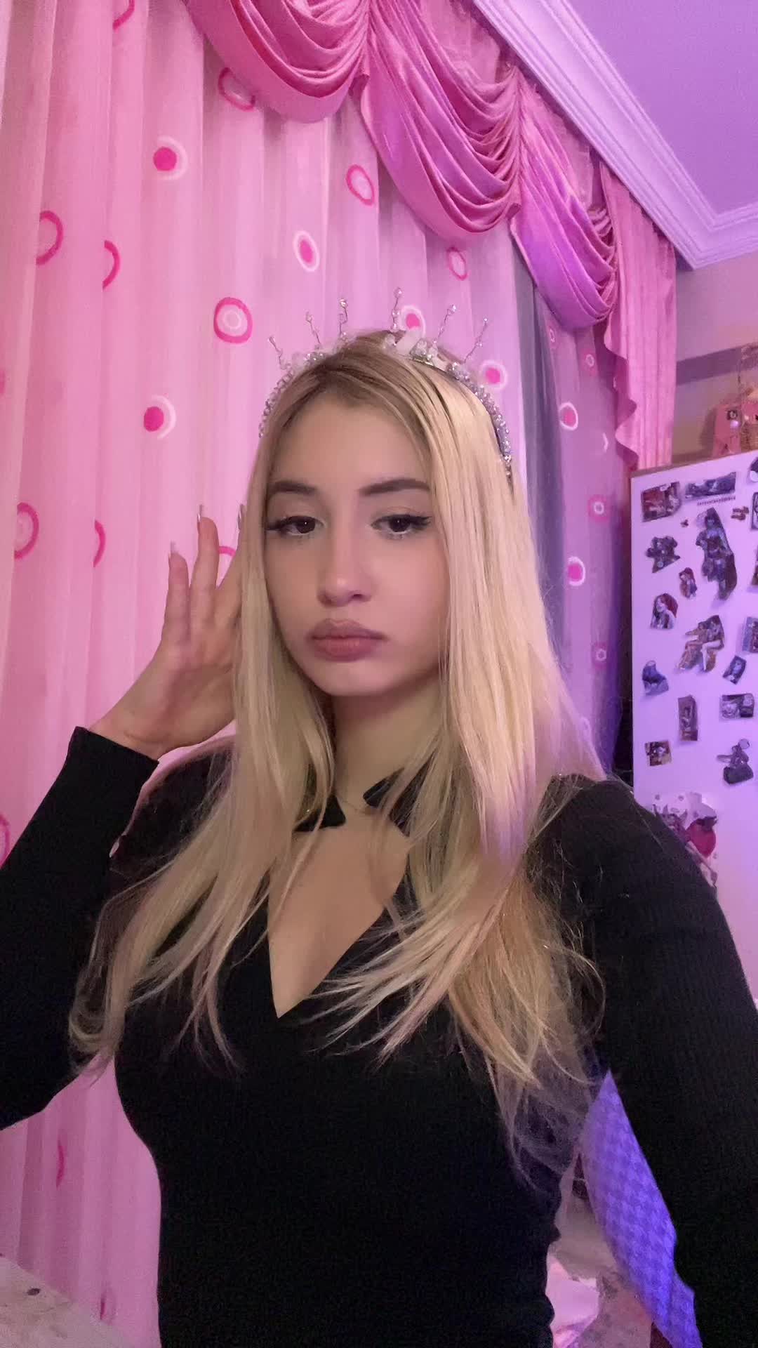 @neslypizza🪬