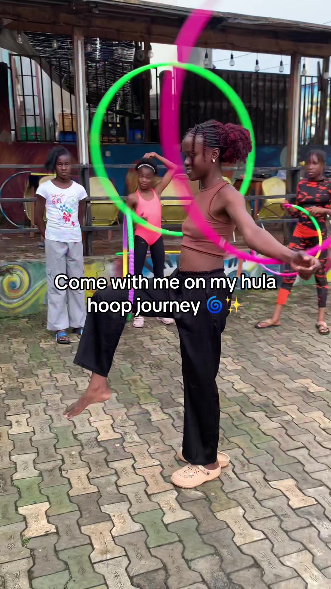 @Tflex Barnabas Cirque🤹🏾♀️