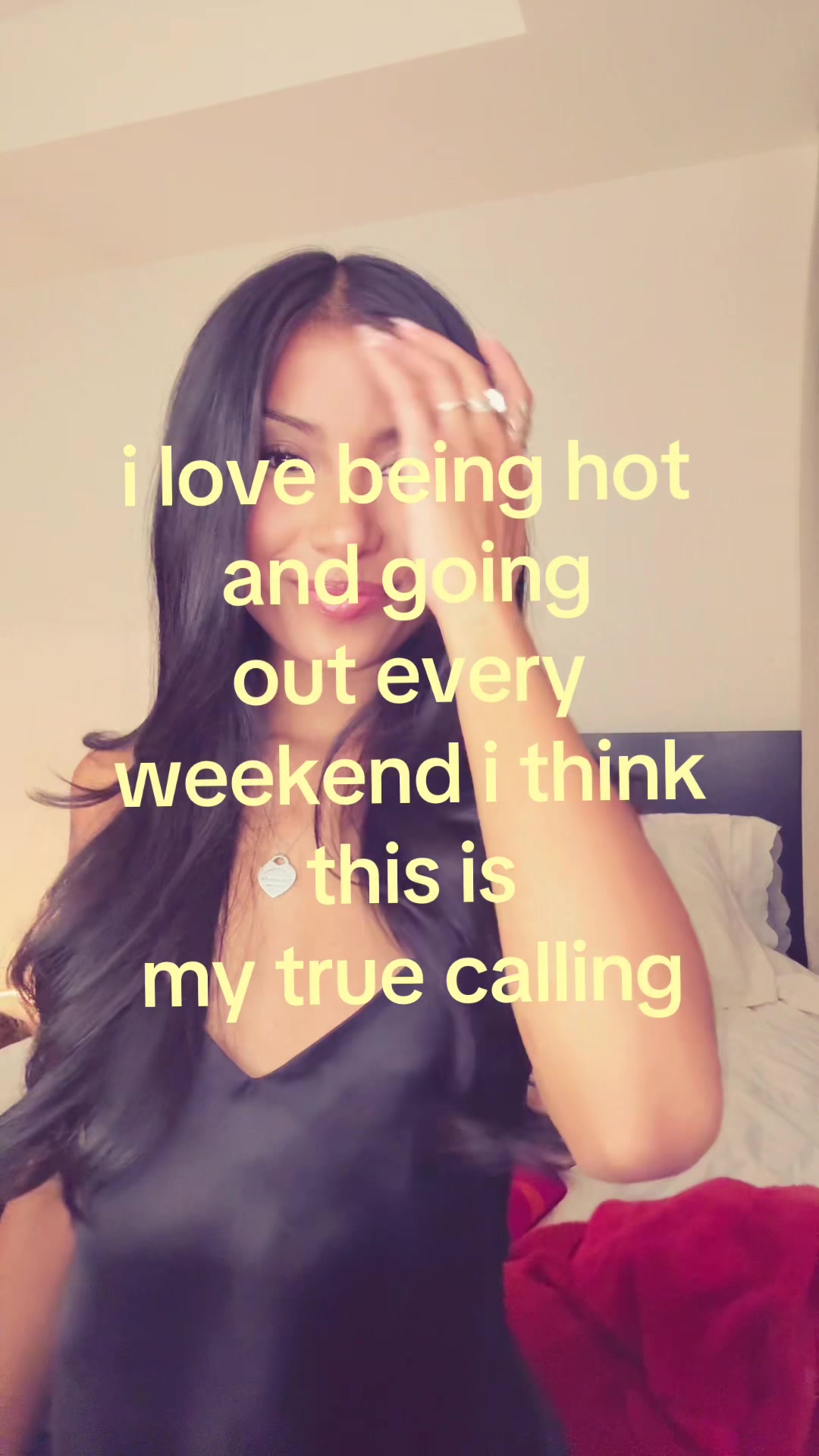 @adriennelouis