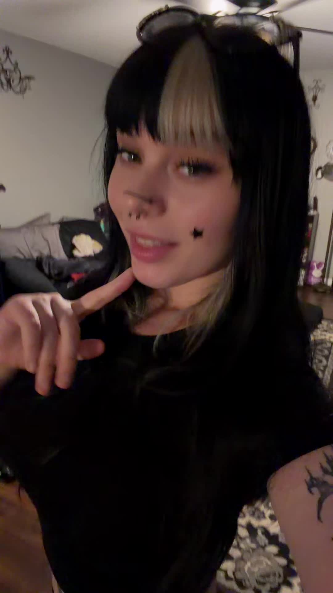 @sweetmuffins ♱