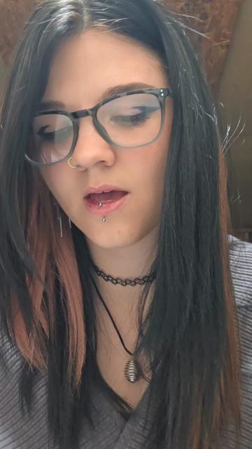 @🥀Little.Miss.Smartass🖤