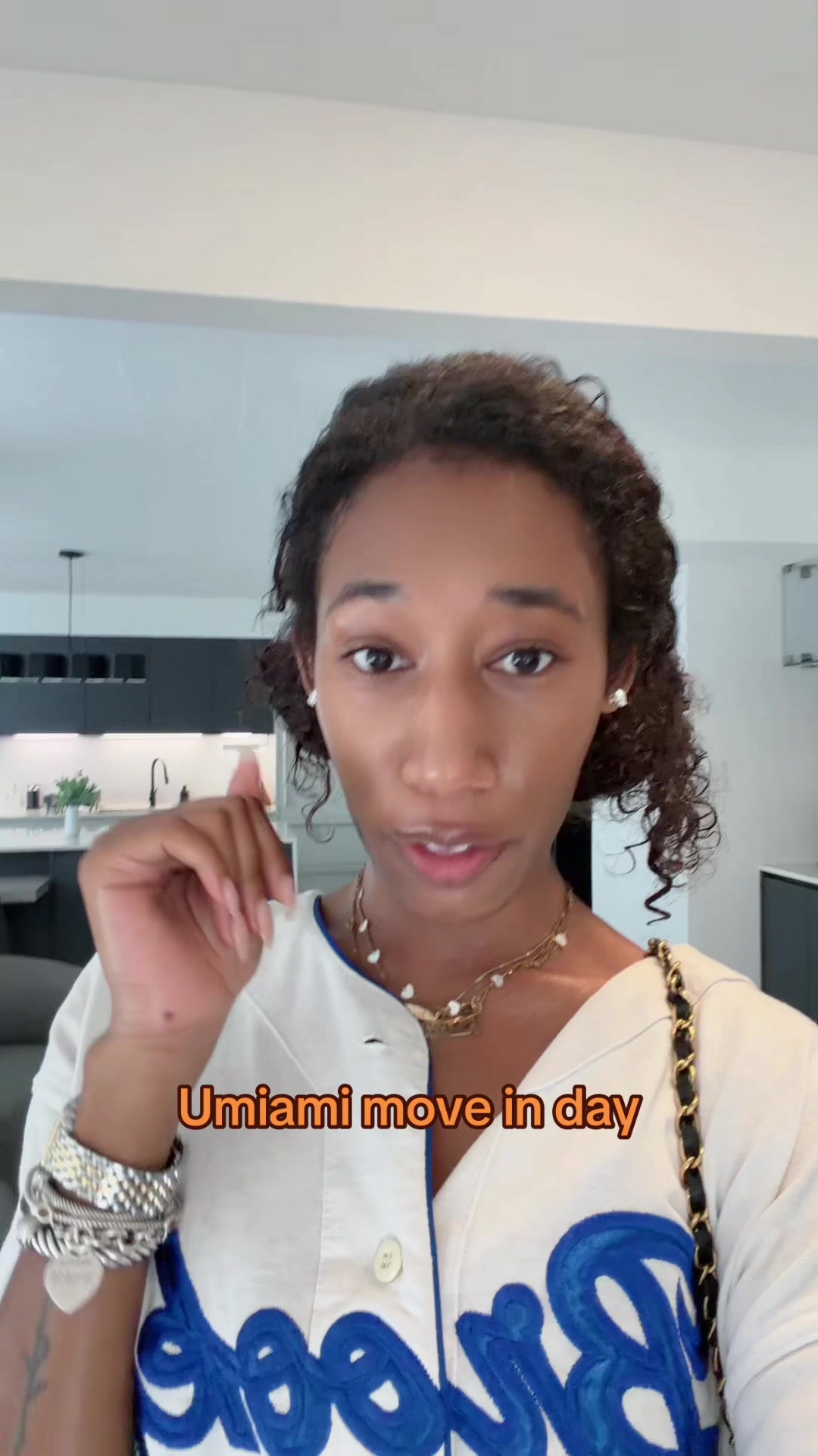 @shariahmckenzie
