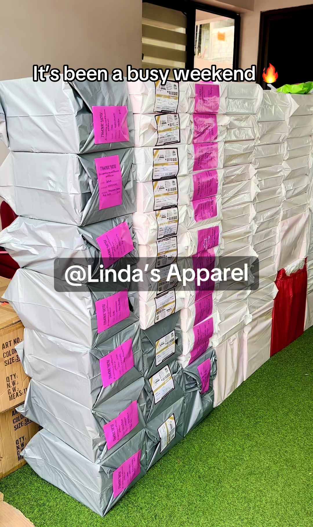 @Lindaapparel__