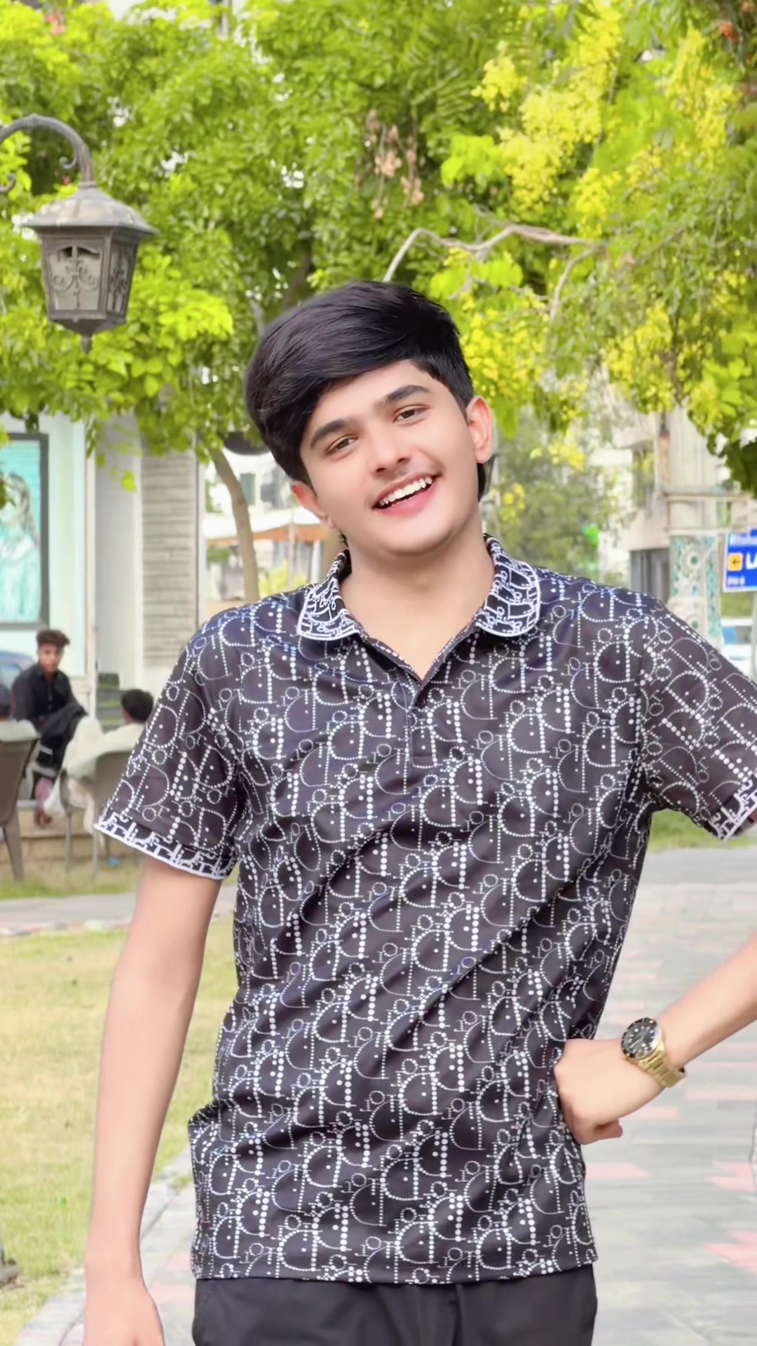 @Adnan Karachi 1