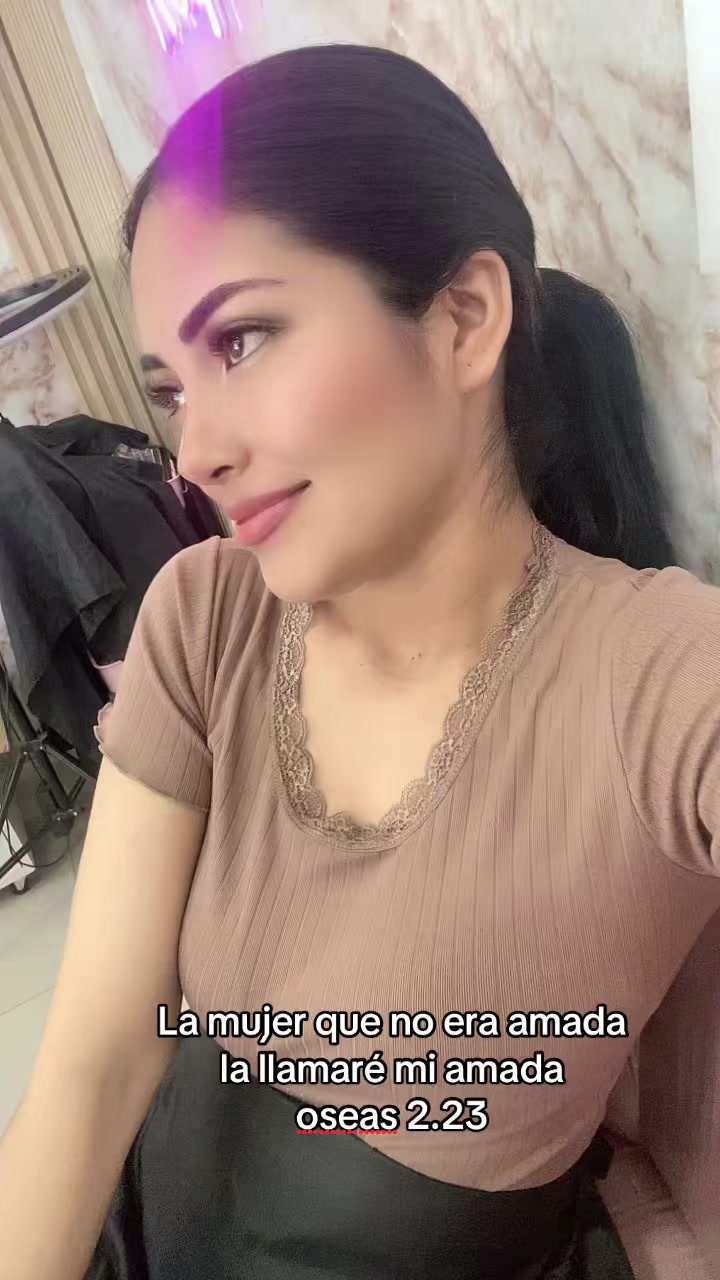 @ALEXA&THE HOUSE OF BEAUTY ๐๐