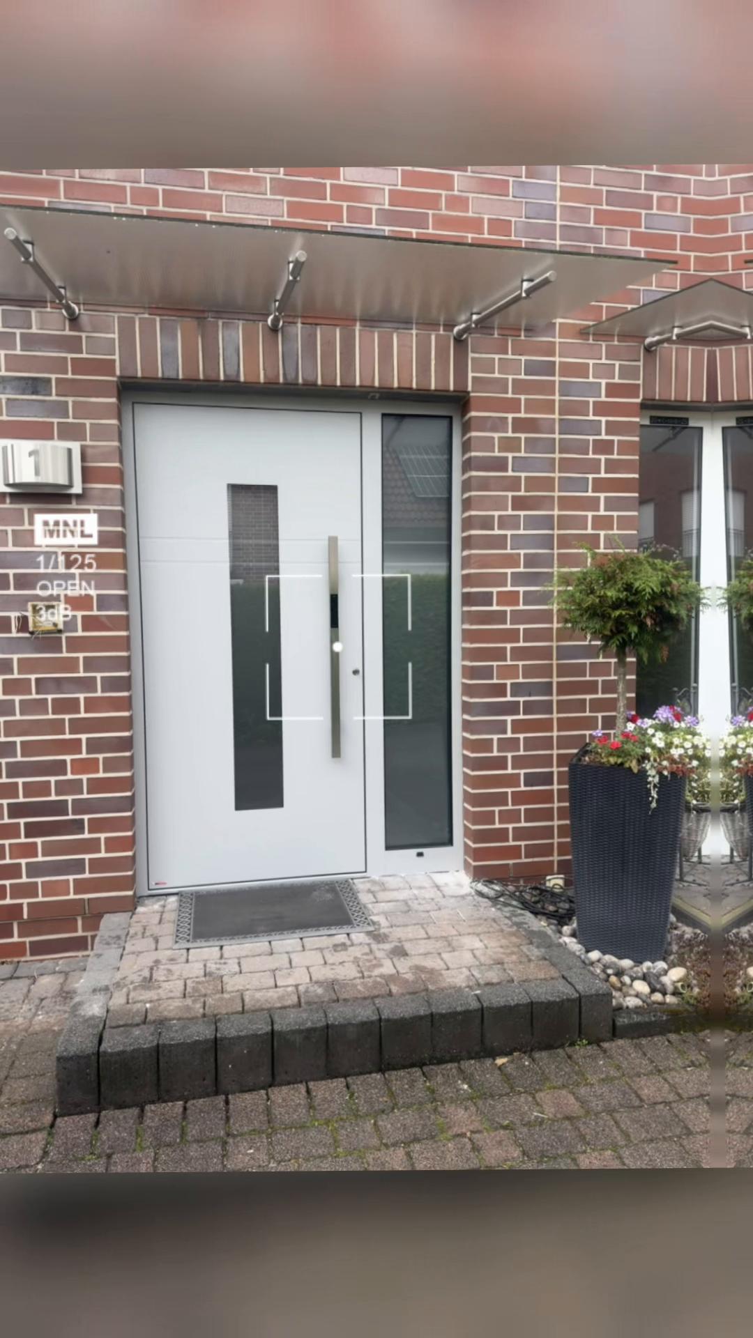@Miki fensterhaustüren.de