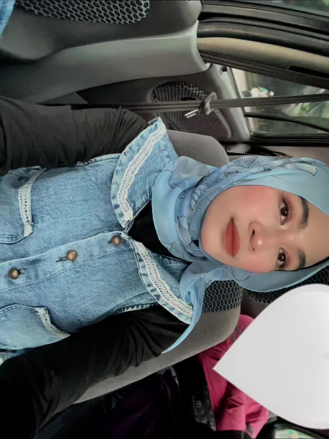 @mimii🕸️