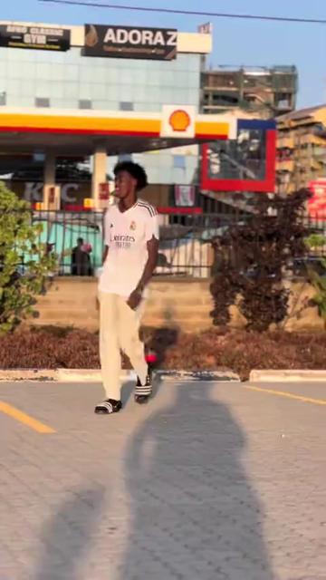 @Naanoow 🇸🇴+🆎