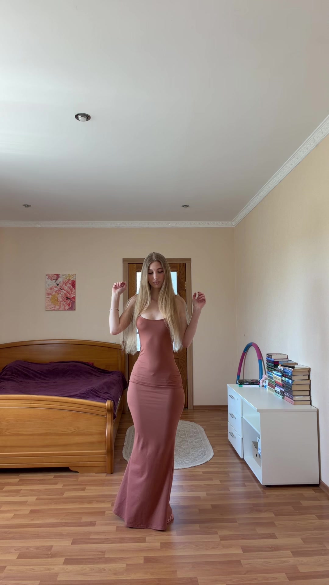 @Blondinka