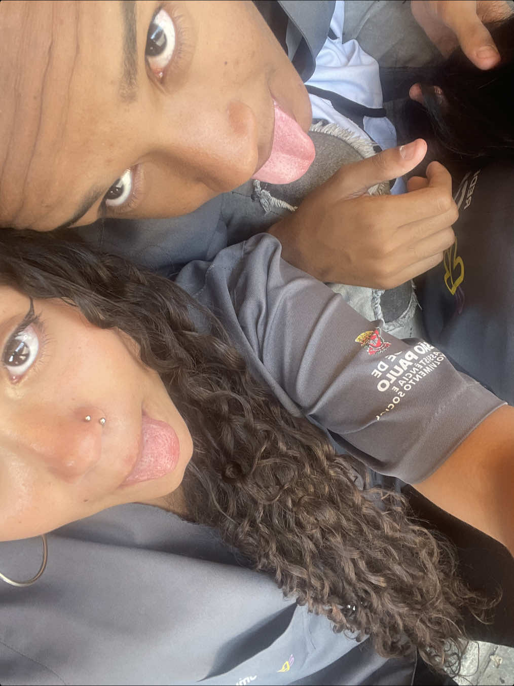 @_bycrish_